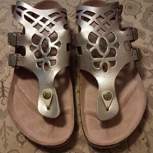 Birkenstock Jakata Metallic Gold Thong Leather Cutout Boho Sandals Sz 42 US 11